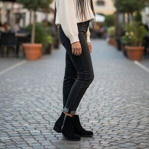 Lucky Brand Baelee Boot 6M Suede Leather Stacked Heel Biker Festival Ankle Boot